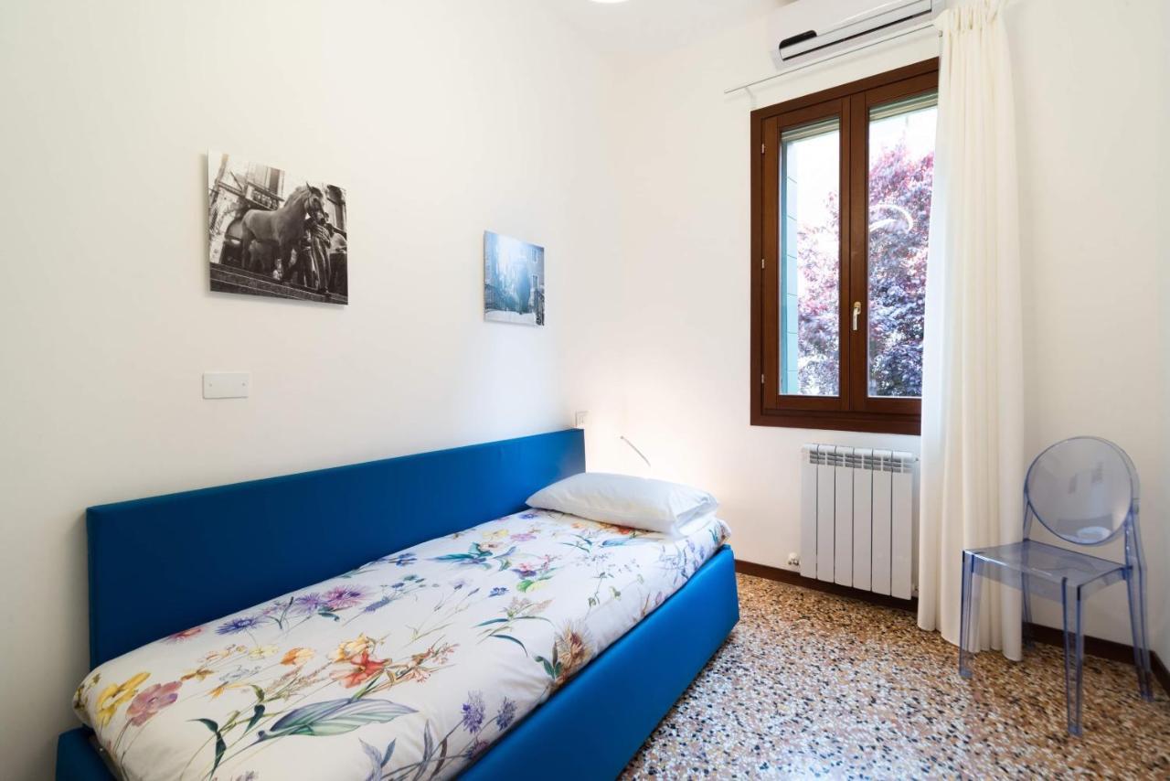 ונציה Just Urban Stays - Castello 5067 Boutique Apartment מראה חיצוני תמונה